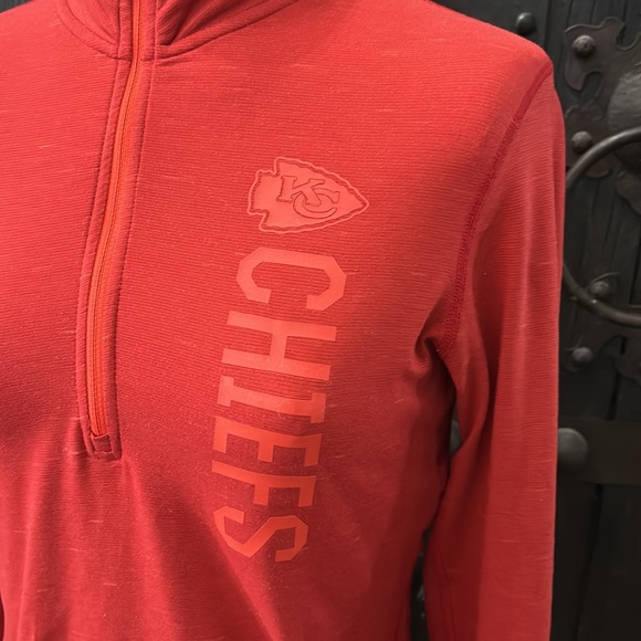 Nike chiefs, dry fit, half zip up. - Picture 3 of 15